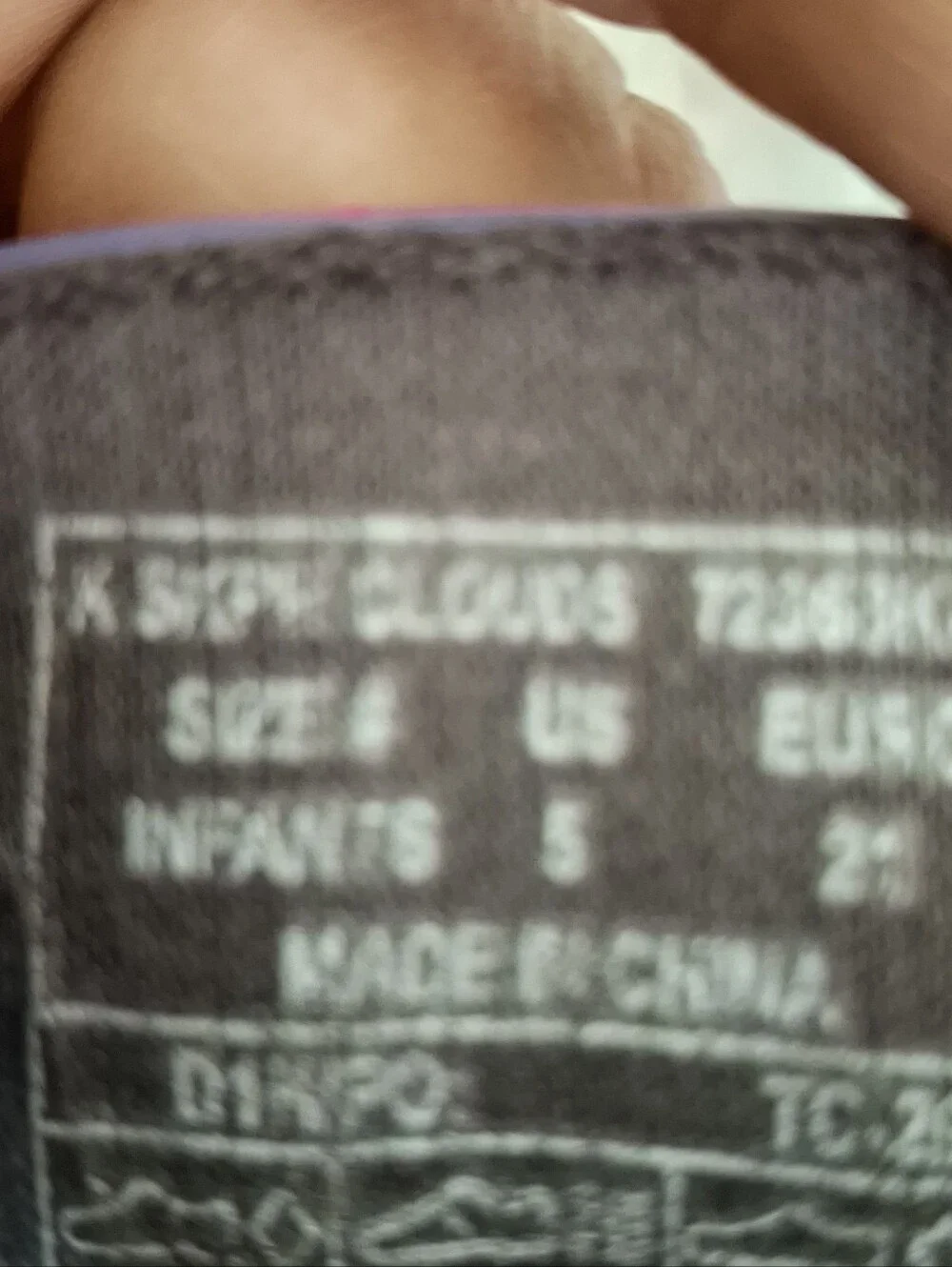 Bogs Kids Purple & Pink Patterned Rain Boots with Cloud Print Size 5.